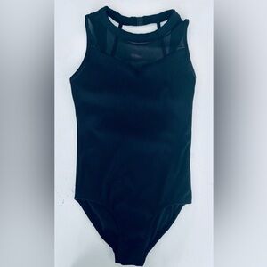 Girls every turn leotard w mesh detail